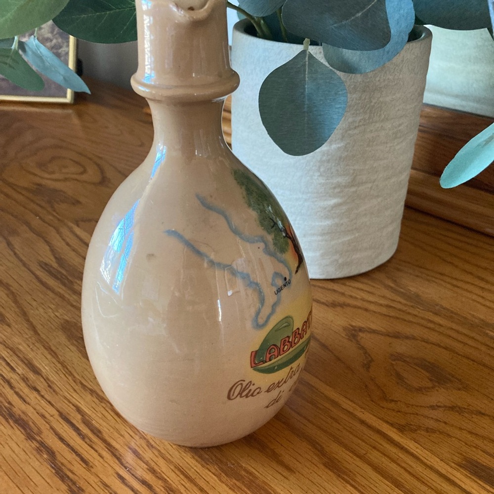 Labbate Olive Oil Ceramic Jug - Cream - Picture 5 of 8